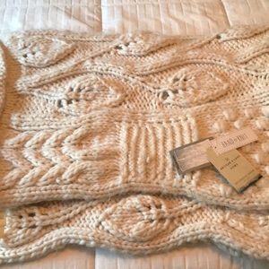 NWT Decorative throw blanket.